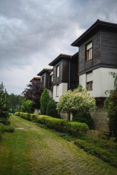 Santa Marina Apartaments- Karina 1 Szozopol Kültér fotó