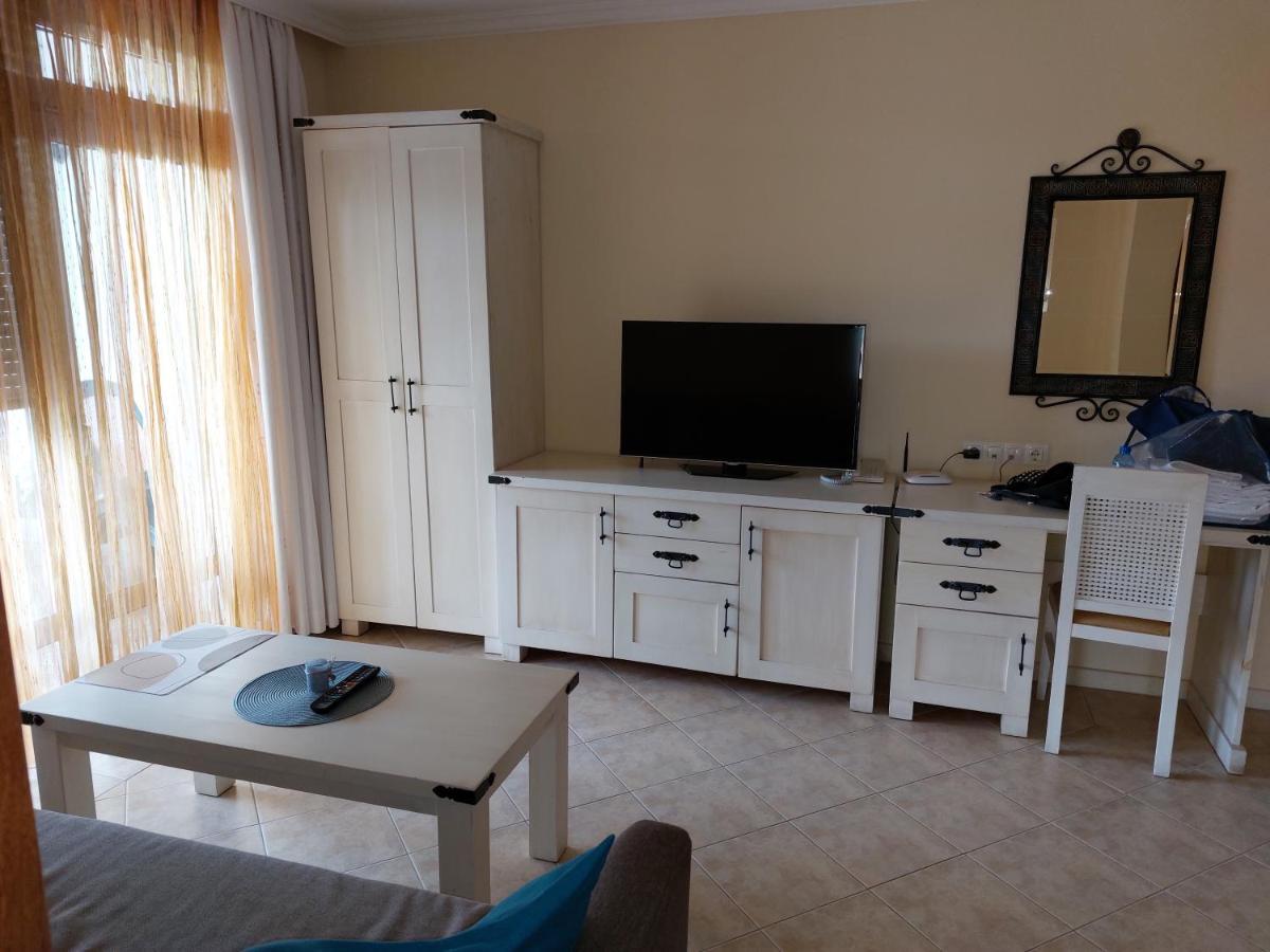 Santa Marina Apartaments- Karina 1 Szozopol Kültér fotó